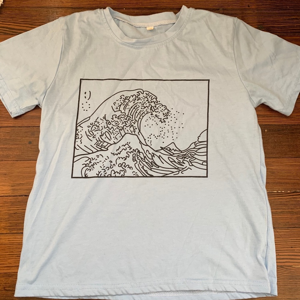 Wave Graphic Tee